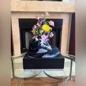 Air Jordan 5 Reimagined Metallic Black HF3975-001 Size 11.5 M